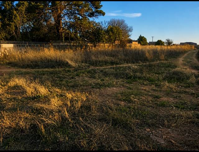 2,261M² VACANT LAND FOR SALE IN HENLEY ON KLIP